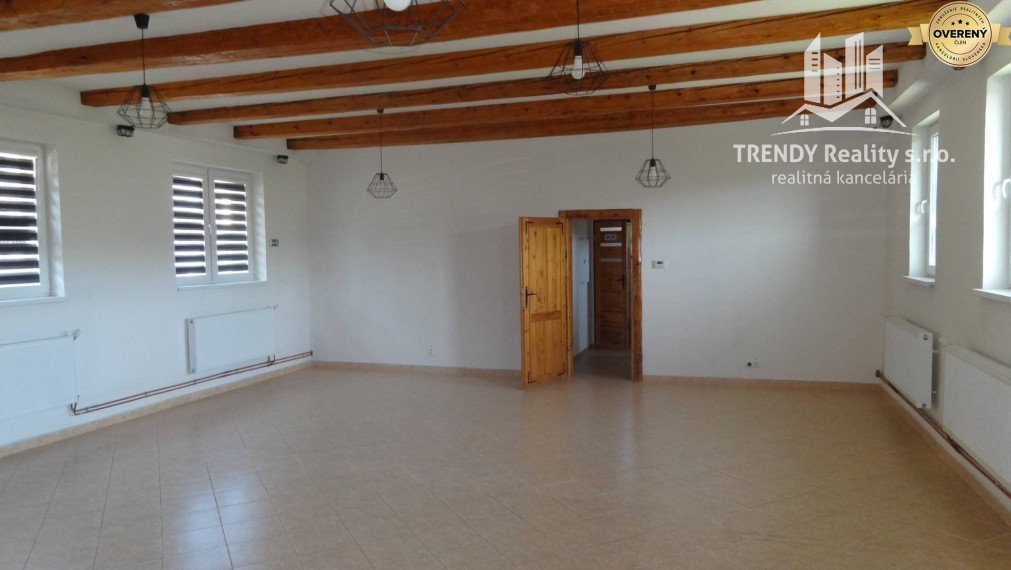 Prenájom, Obchodné a kancelárske priestory, ulica Dukelská, Giraltovce