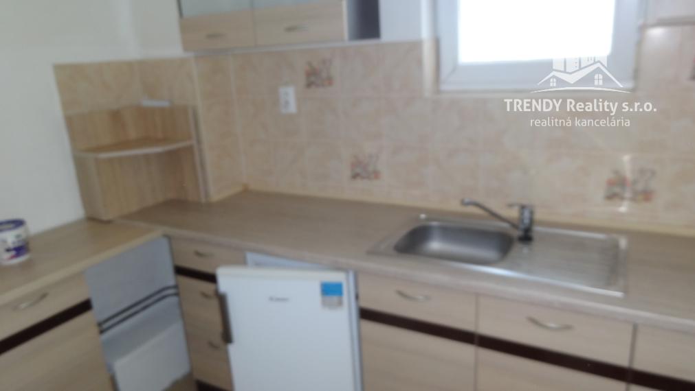 Prenájom obchodných a kancelárskych priestorov, Giraltovce, okres Svidník