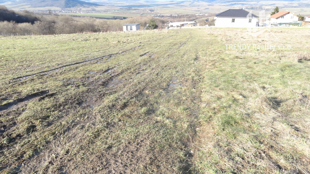 Staveb. pozemok, Okružná, okres Prešov