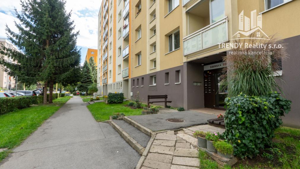 Na predaj zrekonštruovaný trojizbový byt, Prešov, Sekčov