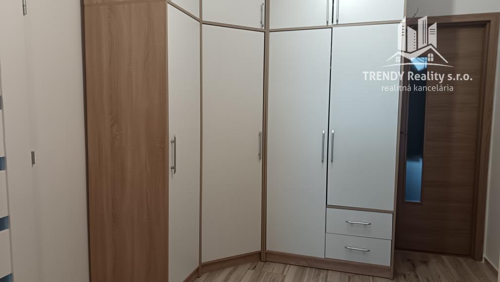 Na predaj zrekonštruovaný trojizbový byt, Prešov, Sekčov